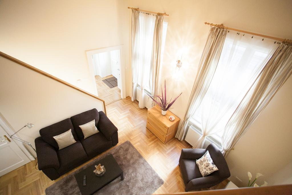 Agora Apartment Budapest Exterior photo